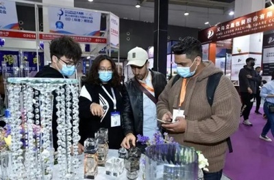 數(shù)字貿(mào)易浪潮下的重構(gòu) 一場始于義烏小商品市場的蛻變之路